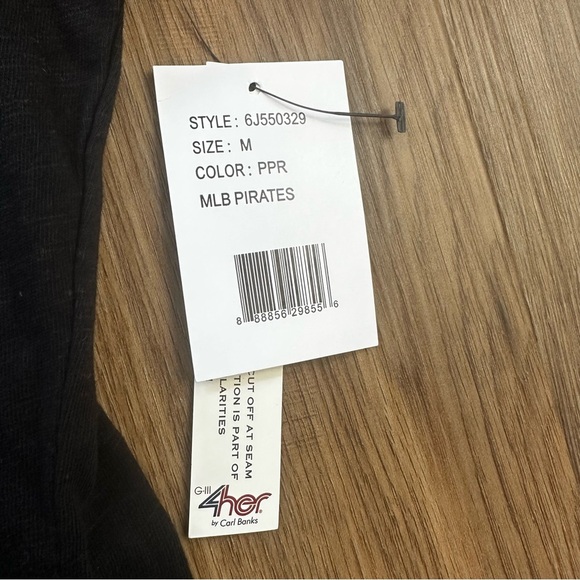 G-III 4Her Carl Banks Womens Medium Pittsburgh Pirates Black Top Shirt V-Neck - Picture 3 of 8